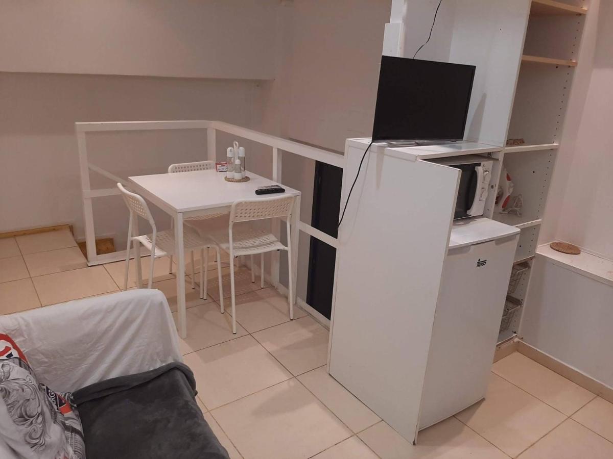 06 Duplex Loft Apartment Barcelona Bagian luar foto